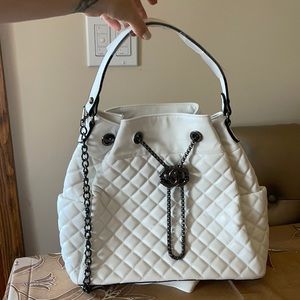 🔴FINAL SALE 🔴 NWOT White Cute Shoulder Bag
